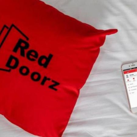 Reddoorz Near Taman Makam Pahlawan Cikutra Otel Bandung Dış mekan fotoğraf
