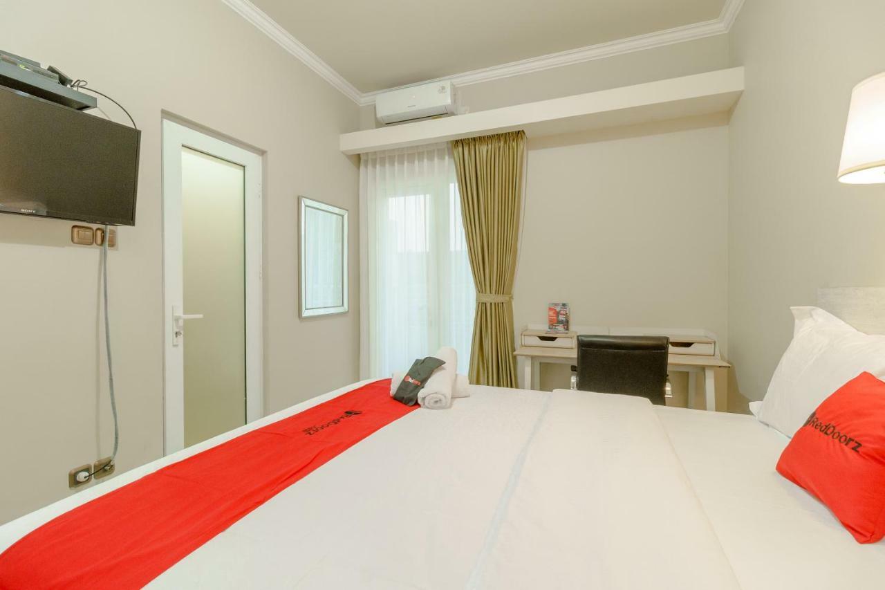 Reddoorz Near Taman Makam Pahlawan Cikutra Otel Bandung Dış mekan fotoğraf